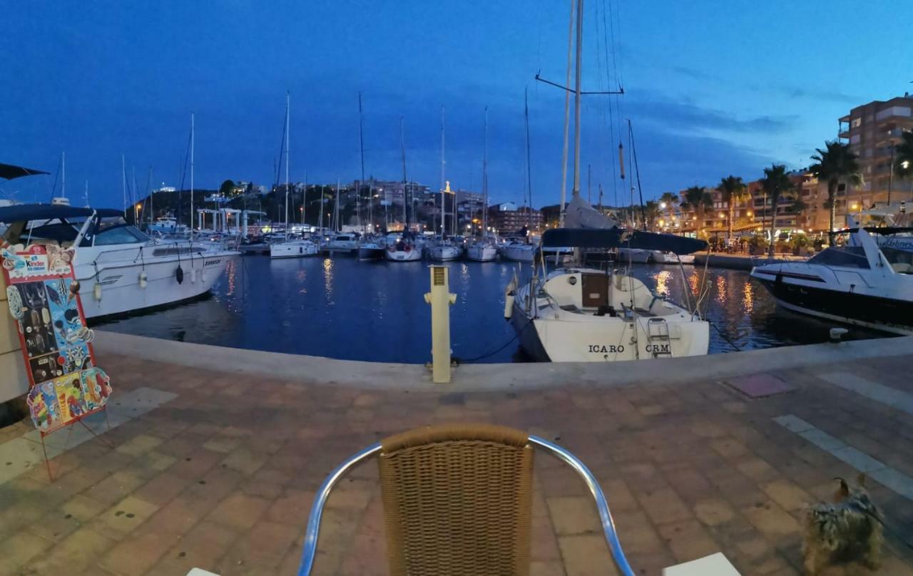 Apartamento En El Centro Del Puerto De Mazarron公寓 外观 照片